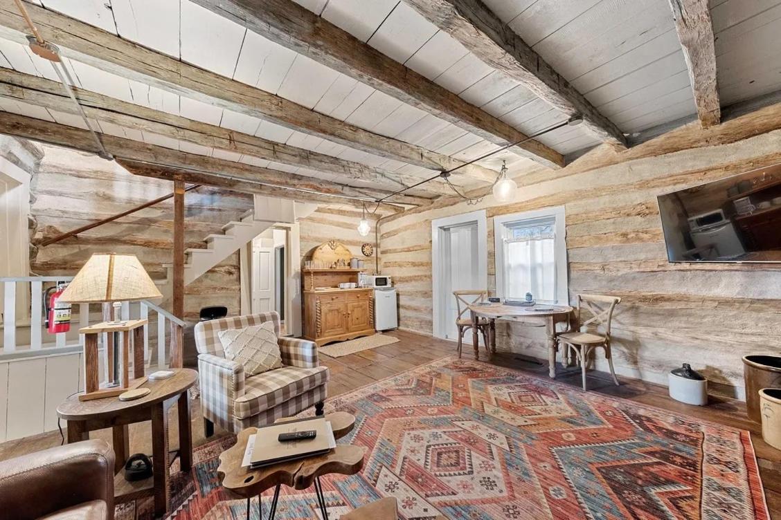 Rustic Augusta Cabin 외부 사진